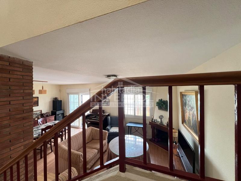 Foto 8f24674e-2a86-4883-ad9e-c8cbf17033a9. Casa a schiera con riscaldamento parcheggio piscina in Ejido (El)