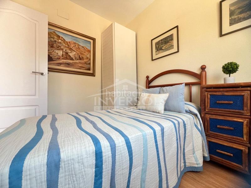 Foto ad3453e7-8b33-4d0e-84be-510a054258a2. Casa a schiera con riscaldamento parcheggio piscina in Ejido (El)