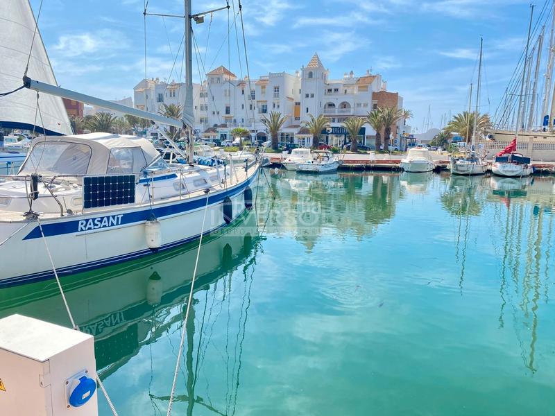 Foto c12cacd7-efe0-4ac9-9118-87b25b73c2b7. Casa a schiera con riscaldamento parcheggio piscina in Ejido (El)