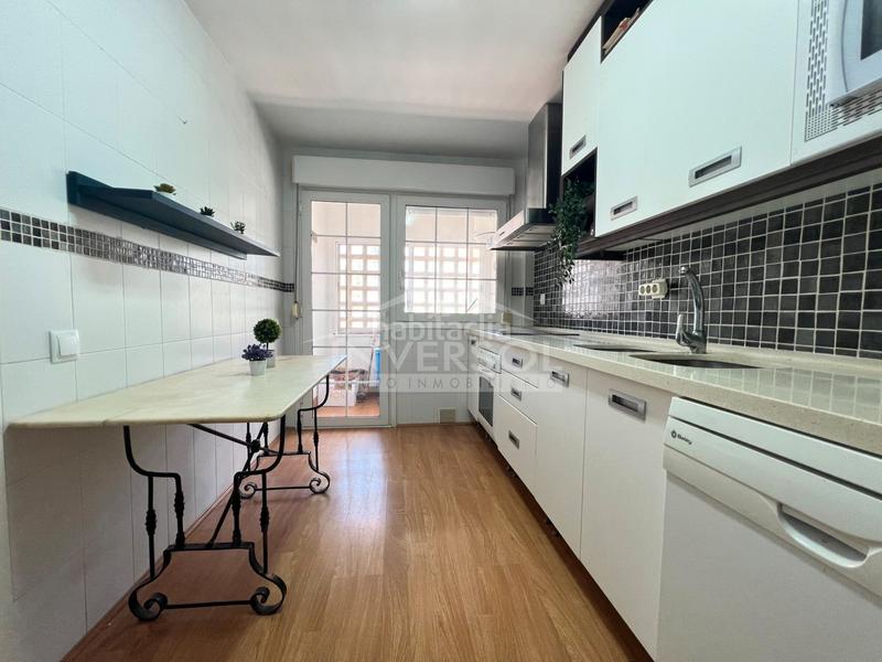 Foto d6be4262-8929-41da-b025-064ac8825d68. Casa a schiera con riscaldamento parcheggio piscina in Ejido (El)