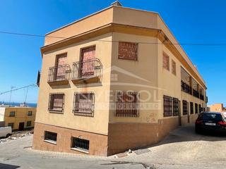 Pis a Calle ebro 11d. Construcción – gran oportunidad de inversión en adra situado en