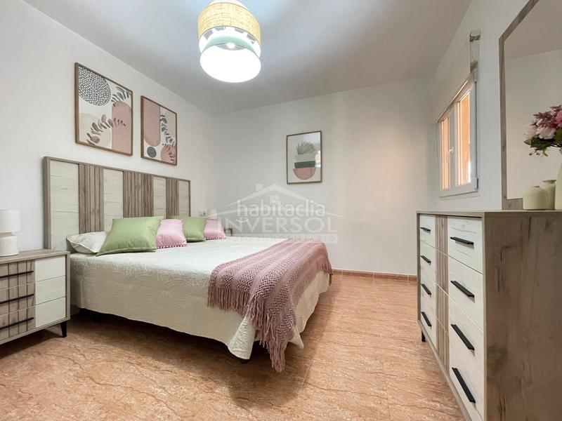 Foto 87b3d9c8-d9c1-452d-9a42-1c67e30d397a. Planta baixa a calle a glaucio 13 a Almerimar Ejido (El)