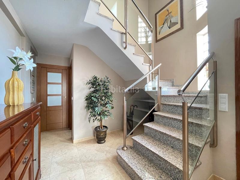 Foto a83ce41a-6465-428b-a9ef-5f952e432f8a. Haus in calle buero vallejo 2 in Santa María del Águila Ejido (El)