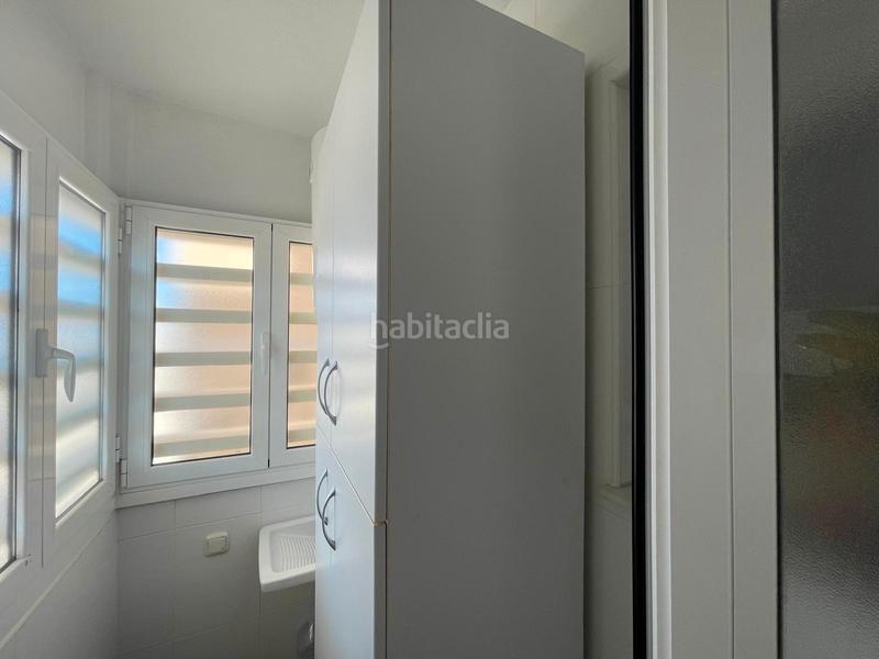 Foto e73ff15d-8bc9-476e-a671-ac417b041086. Haus in calle buero vallejo 2 in Santa María del Águila Ejido (El)