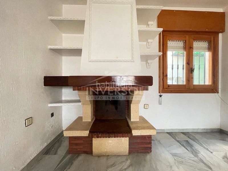 Foto 1828796a-5575-444a-a289-0e892f97739d. Casa adosada en calle albanchez 14 vivienda céntrica en Balanegra