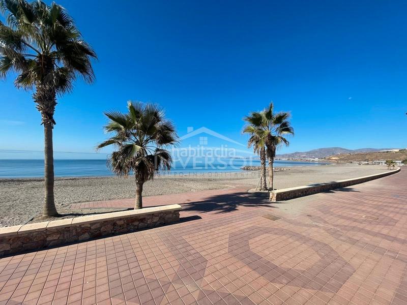 Foto 35627c25-7a85-4b19-8271-88b54fb9eddd. Casa adosada en calle albanchez 14 vivienda céntrica en Balanegra