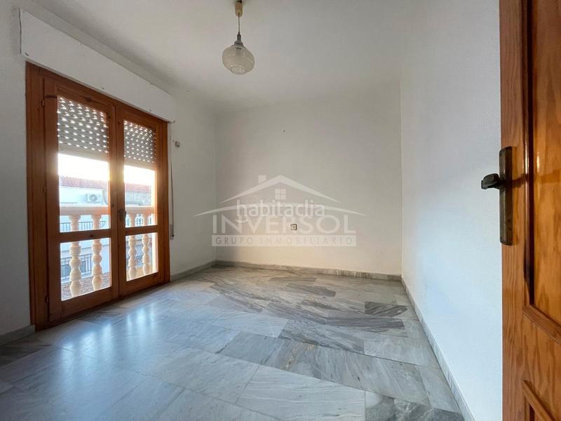 Foto 47984fbd-2954-4d3d-bd6f-a333ccae94d4. Casa adosada en calle albanchez 14 vivienda céntrica en Balanegra