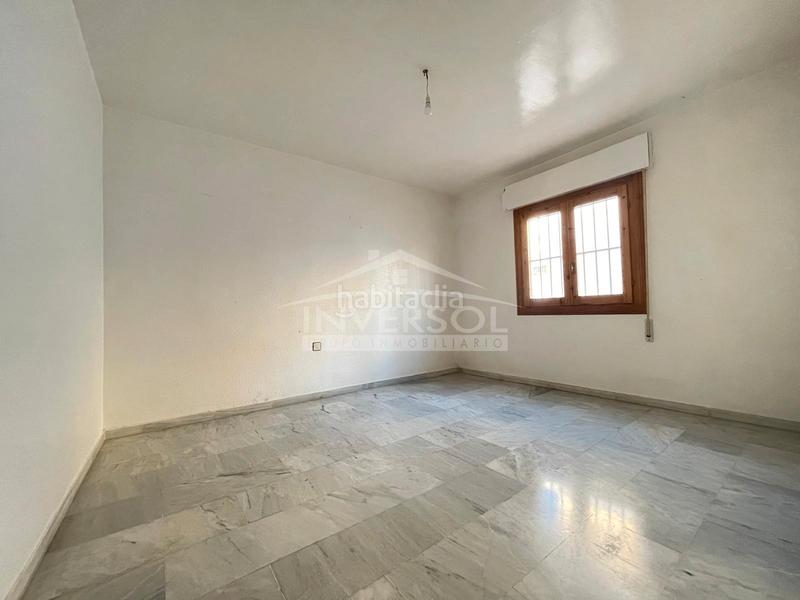 Foto 89e29bd6-da4d-4ad3-9895-c65dc6867105. Casa adosada en calle albanchez 14 vivienda céntrica en Balanegra