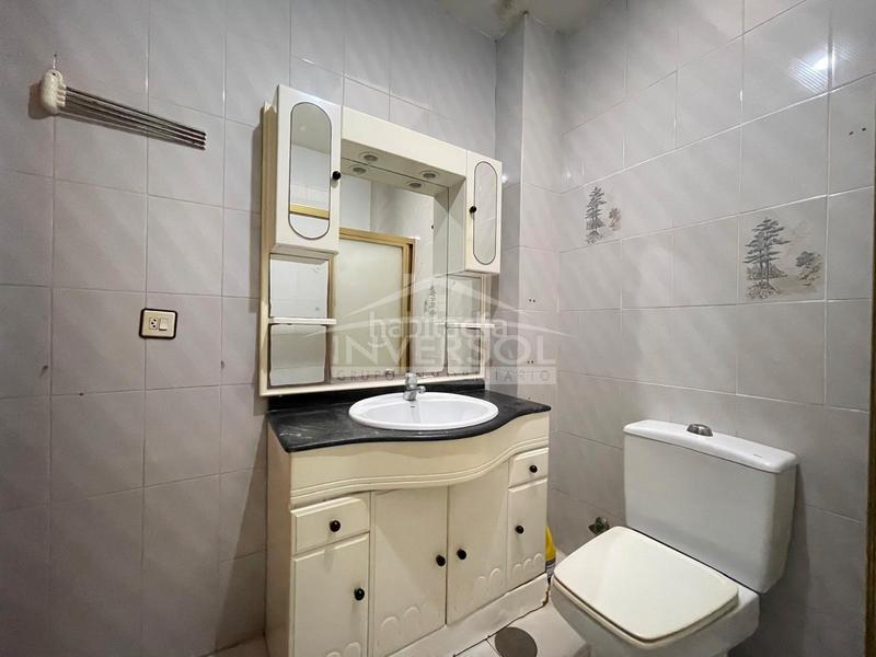 Foto 8a7b6fe6-2d7b-4e80-82b6-6361d9957a9b. Casa adosada en calle albanchez 14 vivienda céntrica en Balanegra