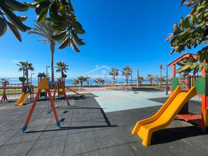 Foto 91a45c66-78f8-4d3d-a4fd-8e9002d458c7. Casa adosada en calle albanchez 14 vivienda céntrica en Balanegra