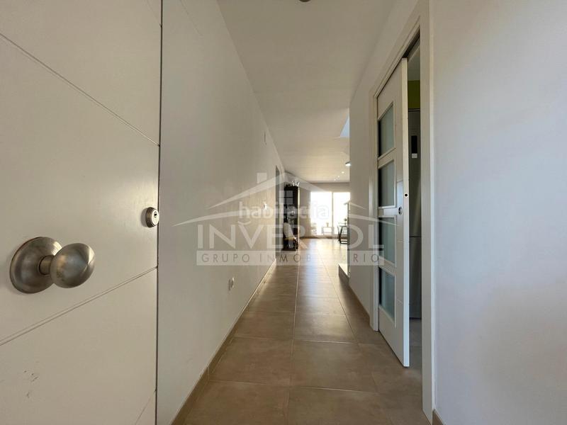 Foto 4aab9bfa-a840-49cb-8db1-8149277e7924. Attico in calle a glaucio 7 in Almerimar Ejido (El)