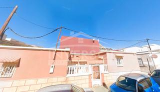 Casa  Calle ruano. Casa de planta baja en calle ruano