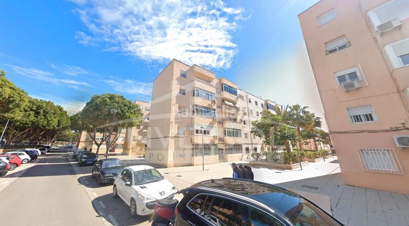 Foto 76fe991f-3878-4508-9bd7-fb3fa213ae8f. Appartamento in Ciudad Jardín - Tagarete - El Zapillo Almería