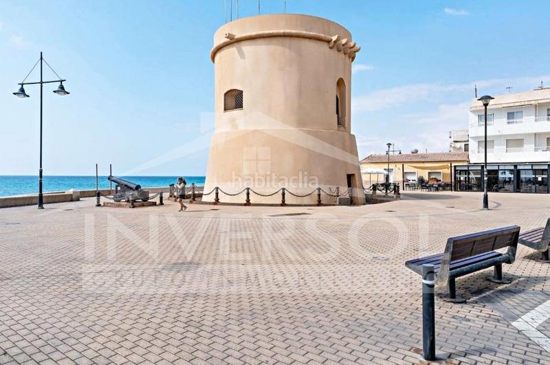 Foto 795bccd6-bd61-4860-b41e-dd26dcf02544. Piso en calle dalías 23 piso a pocos metros de la playa en Ejido (El)