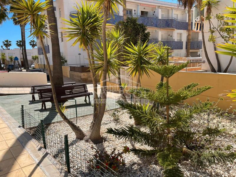 Foto bbcd1dd1-5693-4e25-85dc-4e01979483bf. Casa adosada en calle playas de la ensenada 51 el mar a tus pies, Almerimar en Ejido (El)