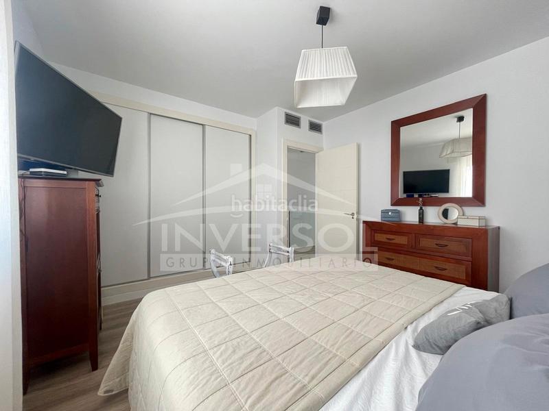 Foto dda05f24-f584-4b0b-b209-0278a01875d0. Casa adosada en calle playas de la ensenada 51 el mar a tus pies, Almerimar en Ejido (El)