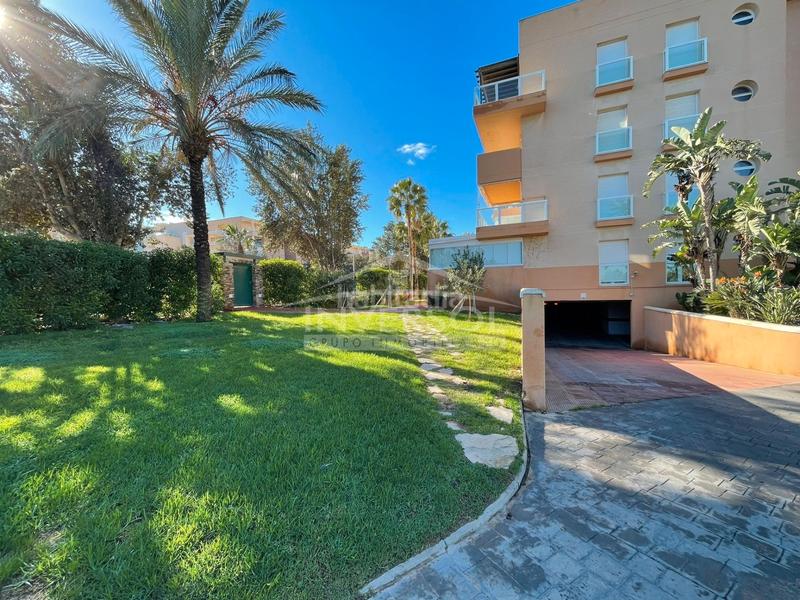 Foto 5ef459c8-ce68-469b-a127-691b096b92b1. Piso en calle almadraba 9 vivienda en laguna beach en Ejido (El)