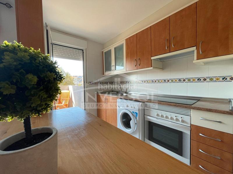 Foto 64f0e5c3-8d4e-45b0-8a21-89d059809ab3. Piso en calle almadraba 9 vivienda en laguna beach en Ejido (El)