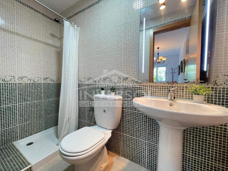 Foto 65717c91-8118-43ca-86b1-ed4f372362d7. Piso en calle almadraba 9 vivienda en laguna beach en Ejido (El)