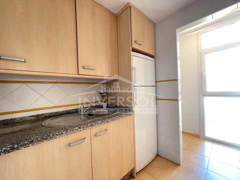 Foto daa499d6-c163-4493-b4eb-3cf6516311aa. Pis a calle a bajamar 3 a Almerimar Ejido (El)