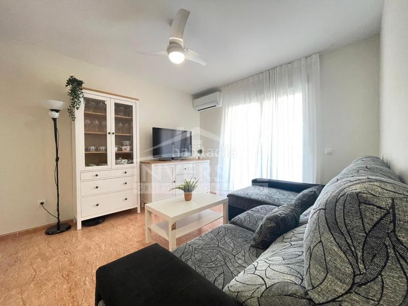 Foto 00d49900-4b03-48f3-aef2-ae6612135f9b. Appartement dans calle a glaucio 15 dans Almerimar Ejido (El)