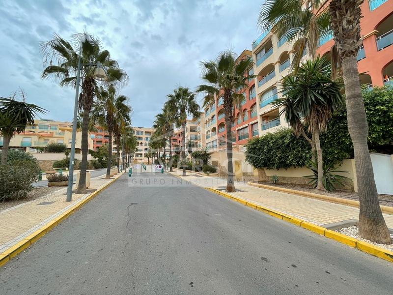 Foto 6000cc18-0464-4853-8696-1a0179243721. Appartement dans calle a glaucio 15 dans Almerimar Ejido (El)