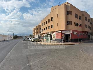 Pis  Carretera de la mojonera. Vivienda en las norias