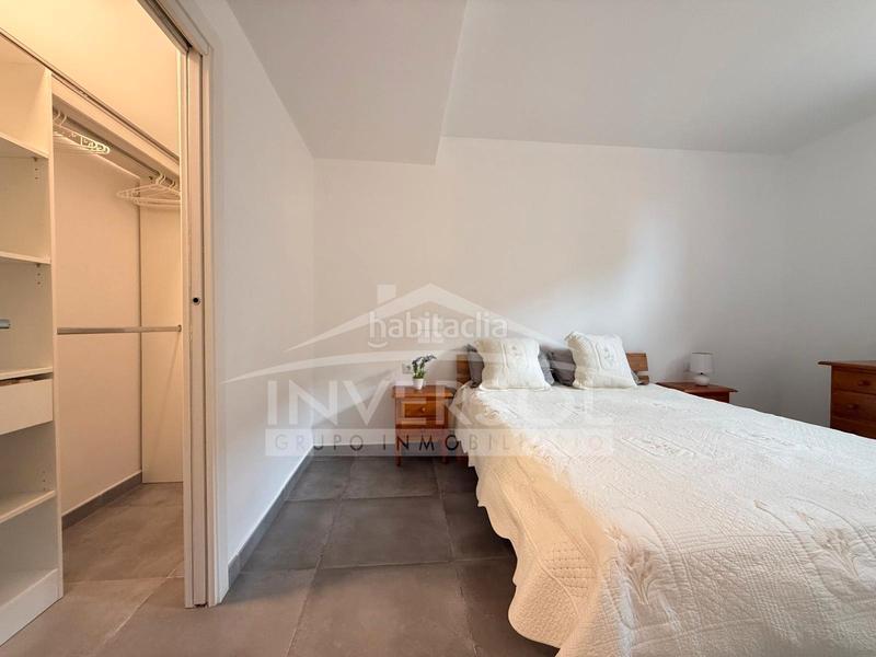 Foto 54b26f1b-c7bc-4c0e-bd5c-16e05428759a. Chalet dans calle salazón 2 dans Almerimar Ejido (El)