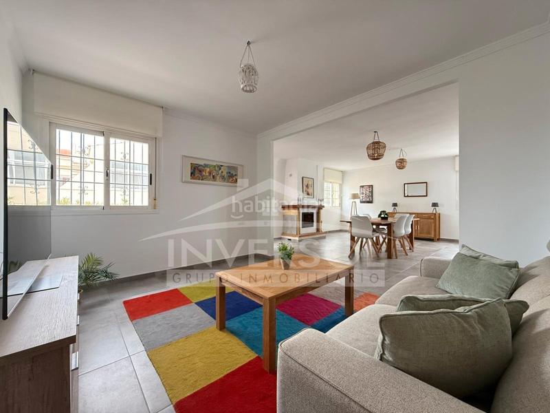 Foto 59f0d4b2-828e-4544-a70b-8c5d55e29743. Chalet dans calle salazón 2 dans Almerimar Ejido (El)