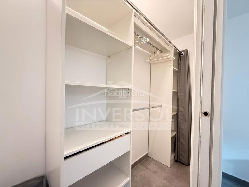 Foto 95a24cbc-153a-4d49-9ace-fe93ea0e56f6. Chalet dans calle salazón 2 dans Almerimar Ejido (El)