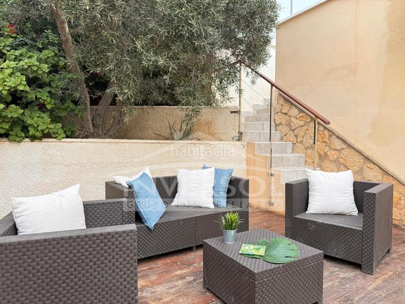 Foto c5aba2d3-fcf1-4659-b8f8-a071f5a09b7d. Chalet dans calle salazón 2 dans Almerimar Ejido (El)