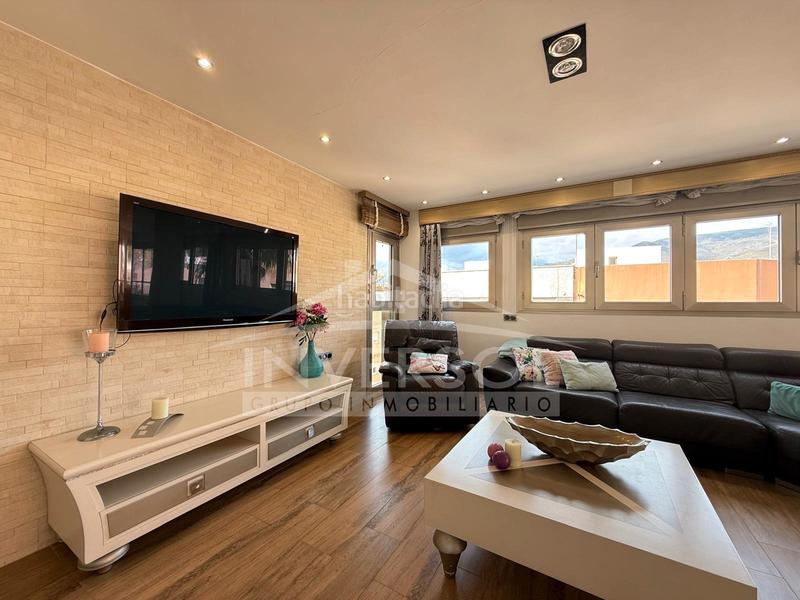 Foto 03bc69d5-c7d1-4426-9c83-ea3d4ba3ae7a. Pis a avenida del mediterráneo 13 a Adra