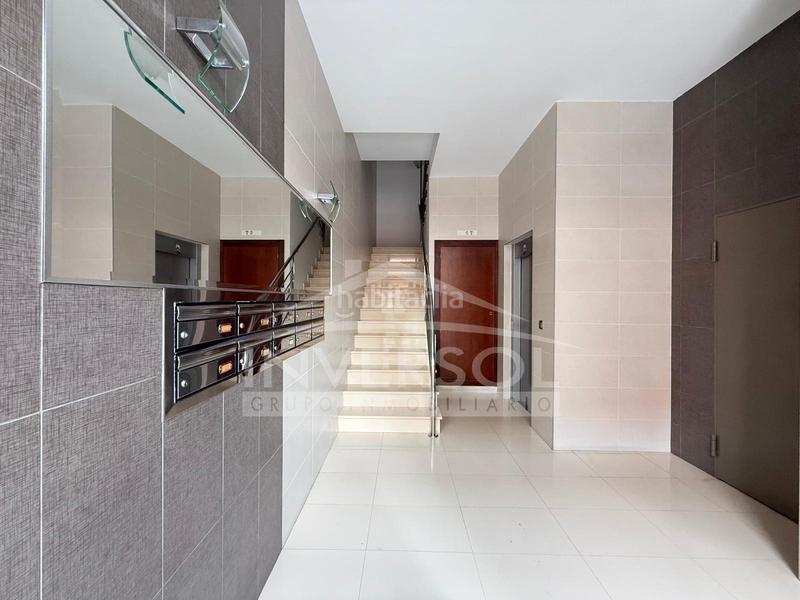 Foto 0d1e696d-eb8f-4ed9-8075-9eb021628bdf. Pis a avenida del mediterráneo 13 a Adra