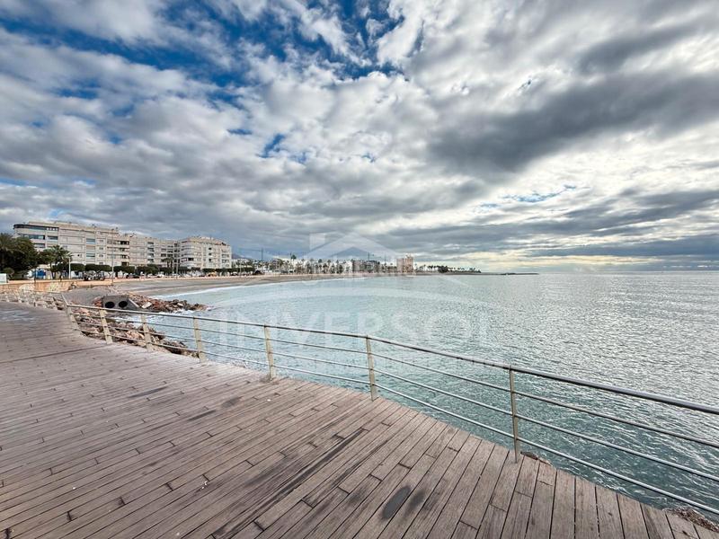 Foto 6cffc307-3142-4b2b-9f58-2bb070d80452. Pis a avenida del mediterráneo 13 a Adra