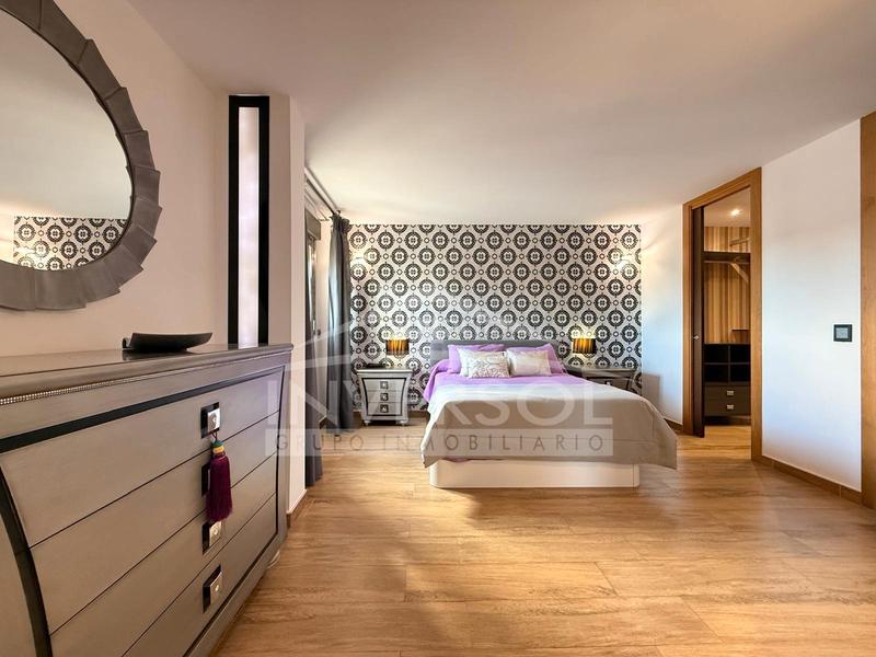 Foto fa9ef43e-e344-4e24-8b49-dd2e0a5a04c0. Pis a avenida del mediterráneo 13 a Adra