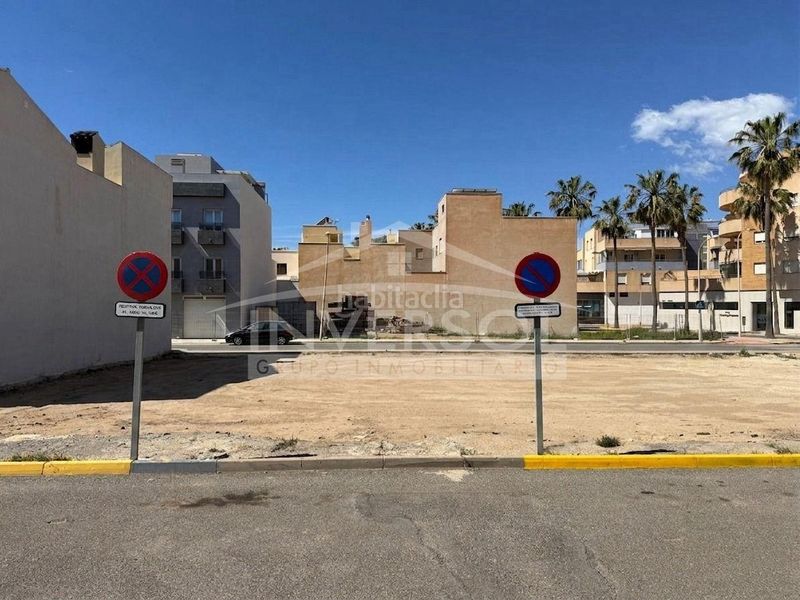 Foto 4f72200d-2a46-4016-baa5-b83e0231421e. Residential plot in calle calafate 34 in Balerma Ejido (El)