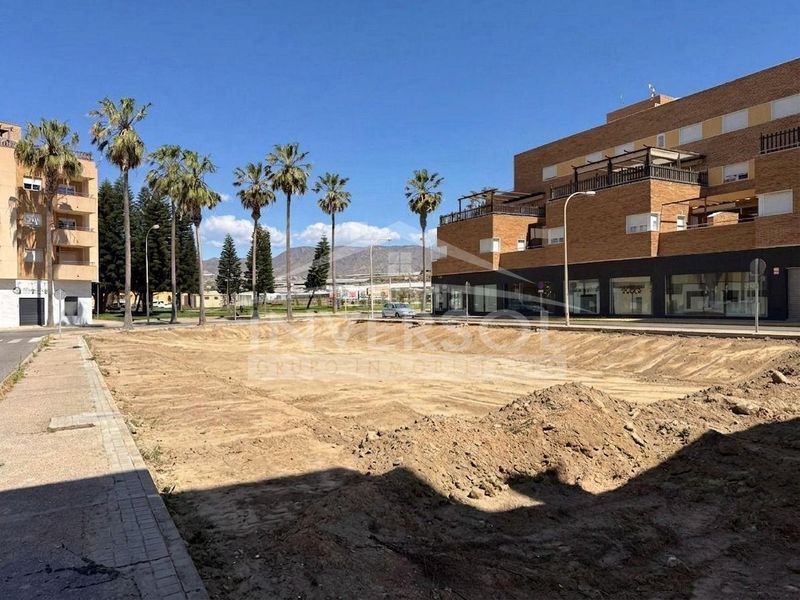 Foto b0338102-8dd3-4a01-9fe0-82e76b16636f. Residential plot in calle calafate 34 in Balerma Ejido (El)