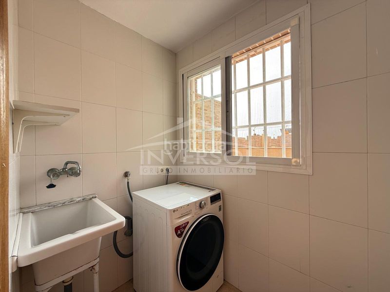 Foto 0db738b7-4e01-4899-9d66-3d90a56ce246. Casa adossada amb calefacció aparcament piscina a Ejido (El)