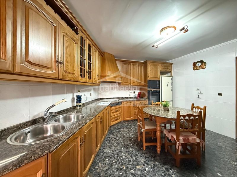 Foto c0774d3e-a69b-4b42-a8f0-9430e5472b2e. Casa a schiera con parcheggio in Dalías