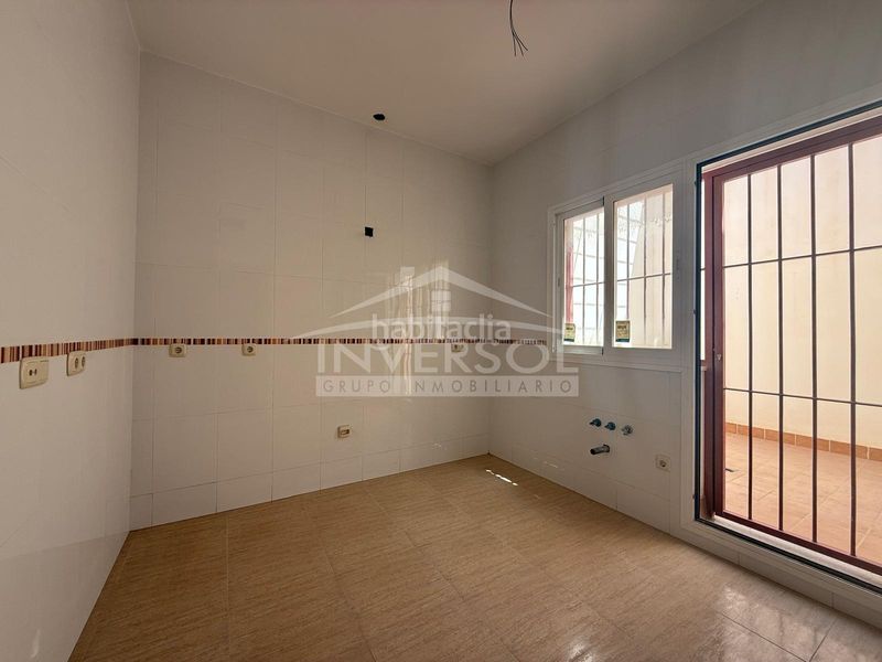 Foto 4881e989-03a6-4ebc-bf52-0f086b11c0e6. Casa adossada amb aparcament a Balerma Ejido (El)