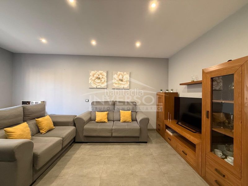 Foto 8a60c71c-f968-4d9b-8c5e-aed5ad3416ca. Flat in Pabellón - Estación - El Corte Inglés Ejido (El)