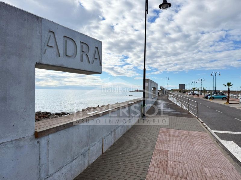 Foto 2d300a42-58df-4267-aa7a-b1aba6c0526b. Casa amb calefacció aparcament a Adra