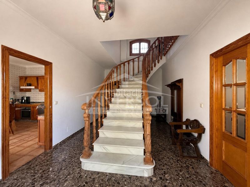 Foto 91c02805-d754-4569-acaa-65c256f4f337. Casa amb calefacció aparcament a Adra