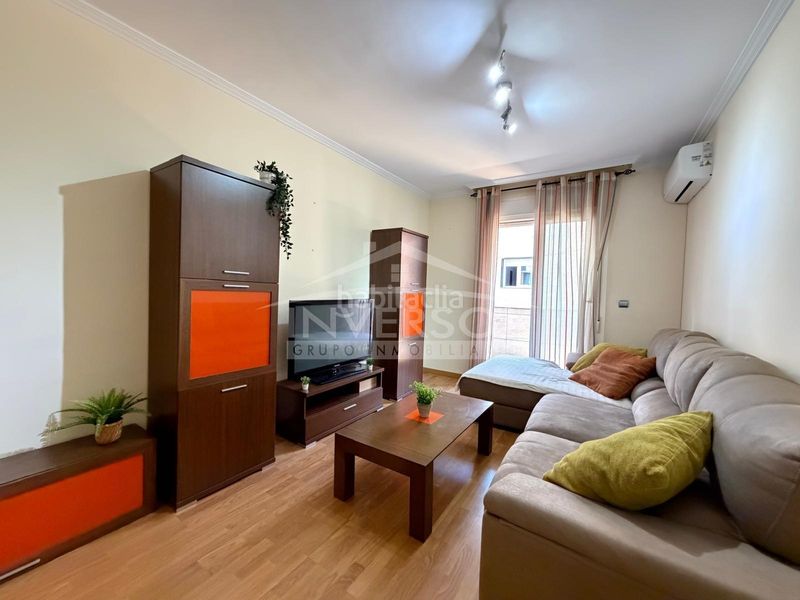 Foto 7179b74d-6533-4aed-b63b-e01ba3ff3871. Flat with heating in Plaza de la Luz Ejido (El)