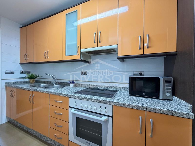 Foto ee3d0d38-32e0-46d4-a371-1af4ff9b109d. Flat with heating in Plaza de la Luz Ejido (El)