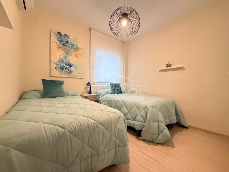 Foto a5a73df2-cc30-4920-b063-40ac843eb7ef. Ground floor in calle marea 4 in Almerimar Ejido (El)