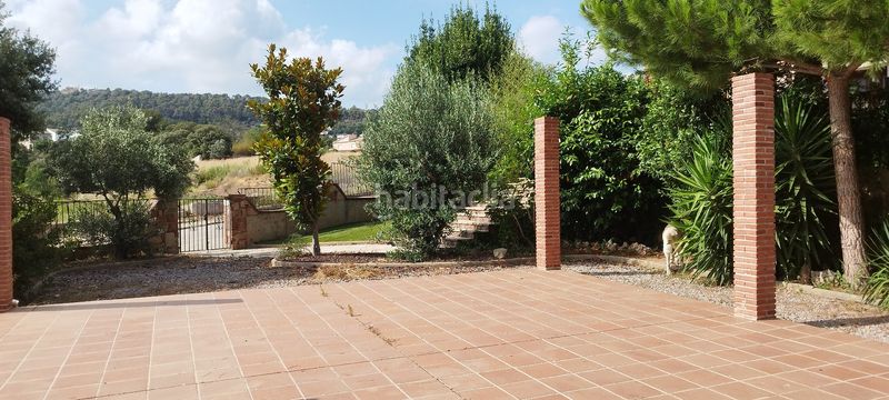 Foto 9b0ed3fd-4b93-4088-bbc1-0e2c441f40ed. Casa amb calefacció aparcament piscina a Caldes de Montbui