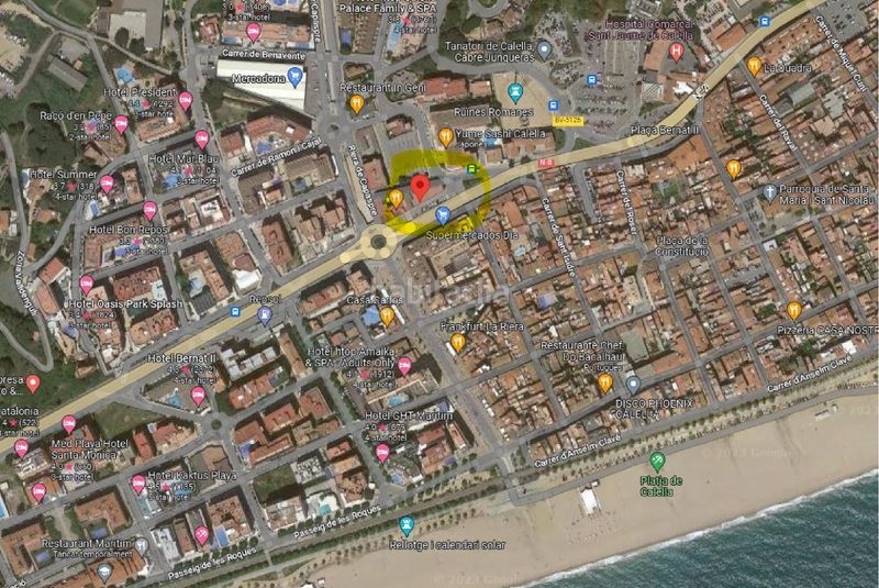 Foto 9ab2dbff-6a5e-4af7-b40d-8589091a772c. Edificio  en Calella