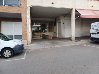 Aparcament cotxe a Caldes de Montbui. Garaje  caldes de montbui