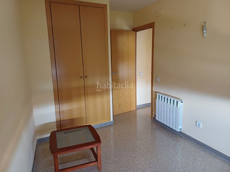 Foto aa29f8ce-9f8d-47cf-9dab-a20f217d8be6. Pis amb calefacció aparcament piscina a Sant Andreu de la Barca